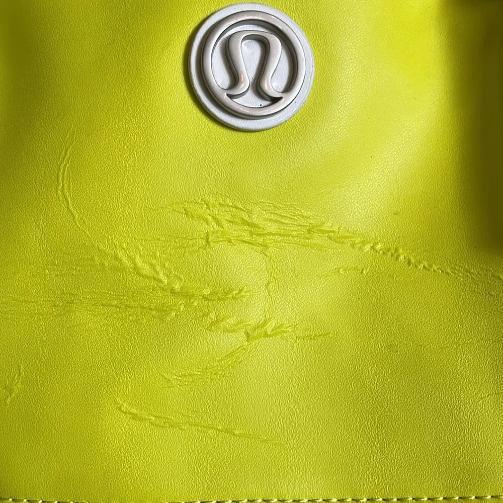 Lululemon Happy Hatha Hour Gym Bag - Picture 11 of 14